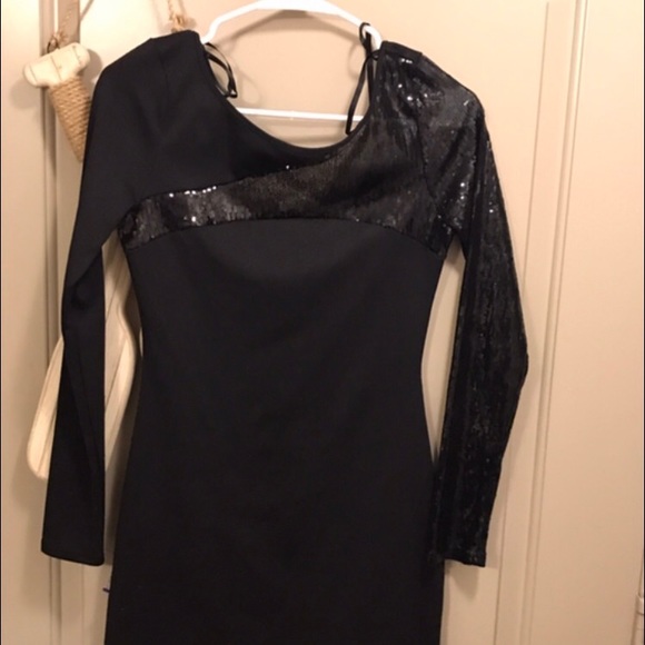 Kim Kardashian sequence dress 👗 S/S with 🏷 tags - Picture 5 of 5